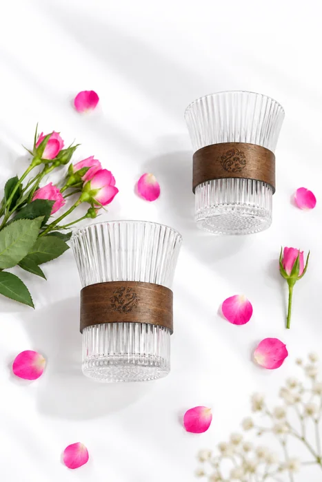 Ly thủy tinh bọc gỗ thủ công (đôi)